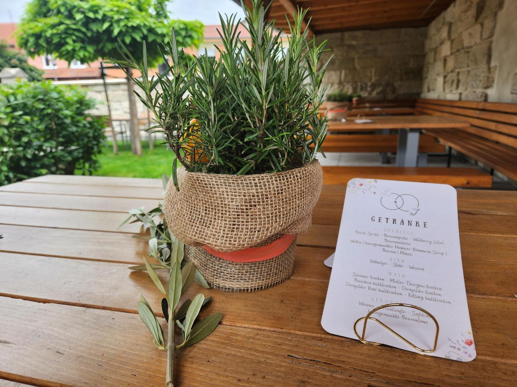Familienfreundlich Im Naturpark Hassberge Mit Gehobener Gastronomie Kirchlauter Kültér fotó